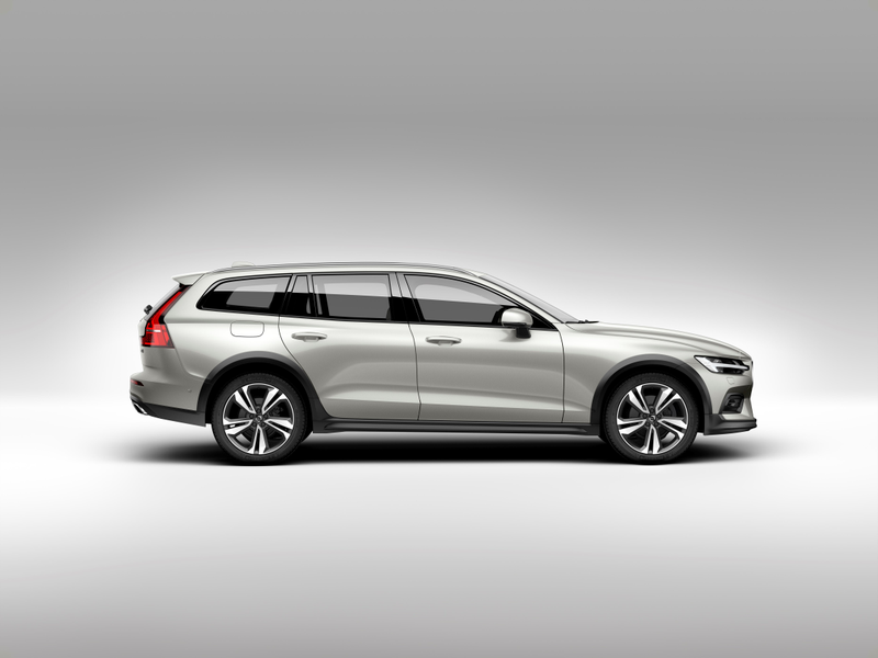 Illustration for article titled The New Volvo V60 Cross Country Is Here to Fulfill Your Off-Roading Dreams